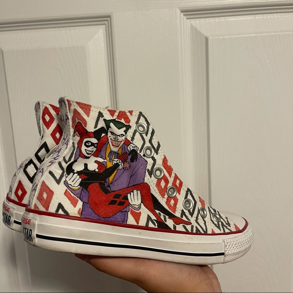 Custom Harley Quinn/Joker Converse